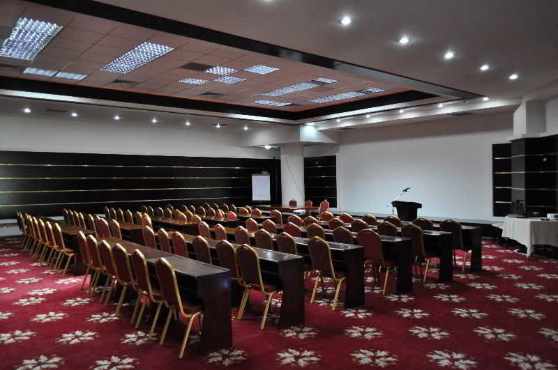 Hotel Delta 4 Tulcea Exterior foto