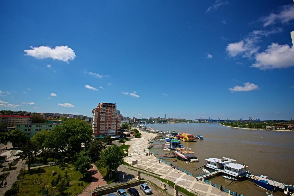 Hotel Delta 4 Tulcea Exterior foto