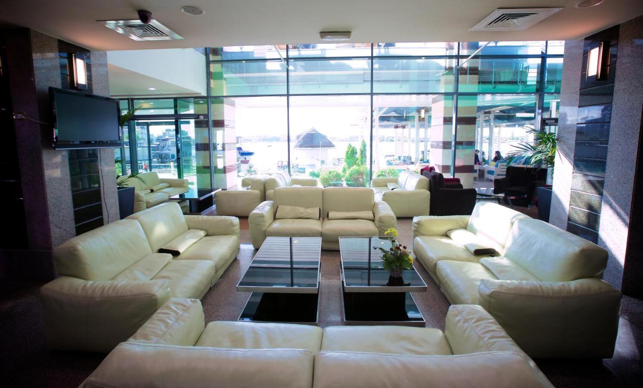 Hotel Delta 4 Tulcea Exterior foto
